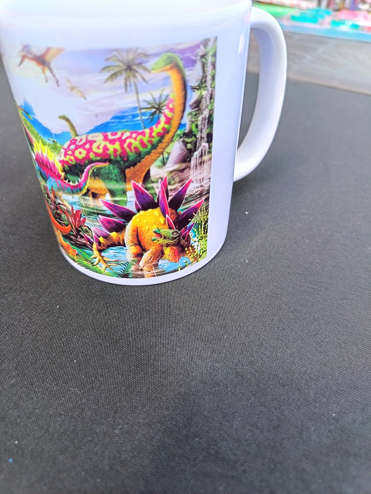 Tasse Dinosaures - Stégosaure et Brachiosaure colorés