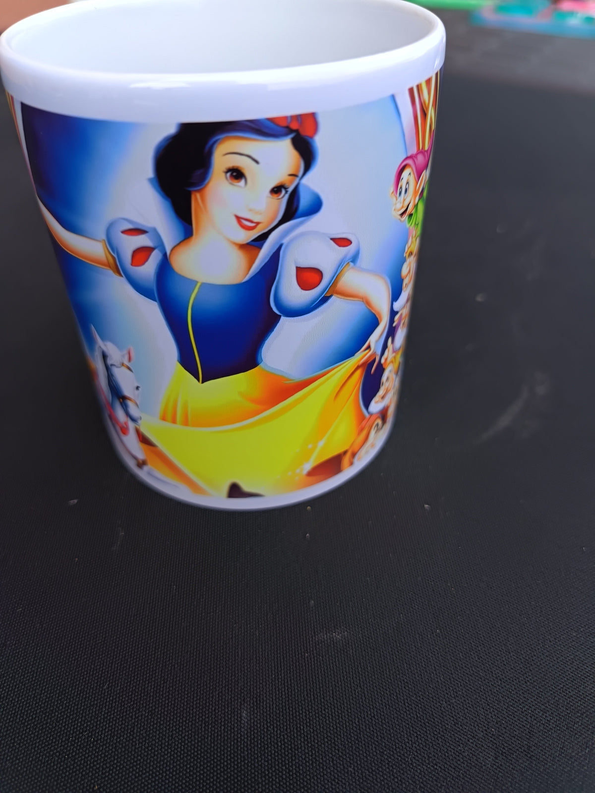 Tasse Blanche-Neige - portrait de la princesse