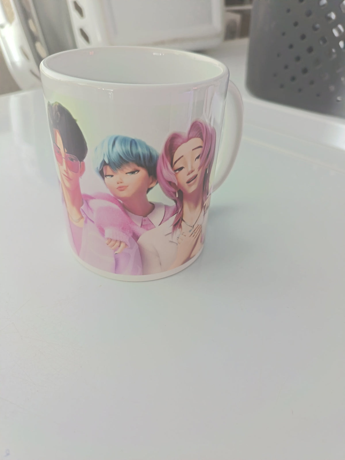 Tasse céramique K-pop anime vue avec anse personnages pastel